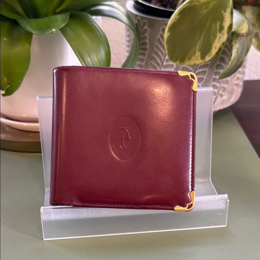 Cartier Bordeaux bifold Leather Wallet with Gold Accents